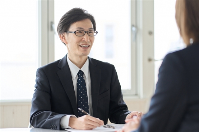 顧問マッチングで得る営業支援の専門家のサポート